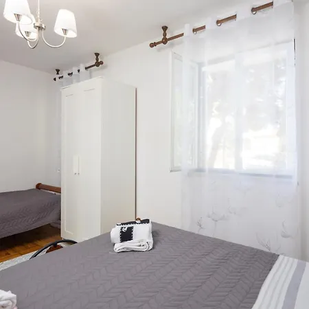 Urban Edge -