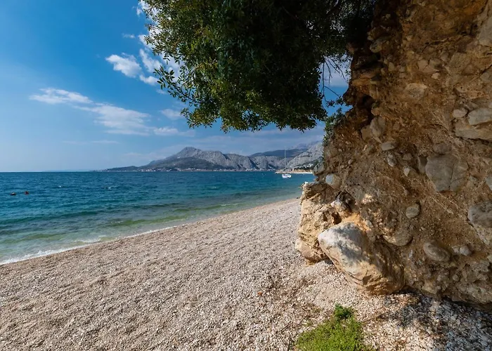 Urban Edge - Appartamento Omiš