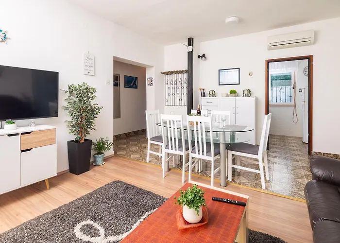Appartamento Urban Edge - Omiš